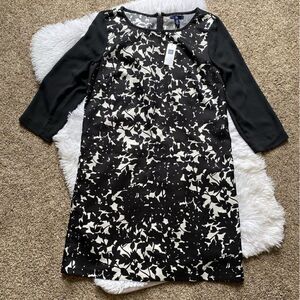 GAP Dress Floral Leaves Black White Sheath Half Sleeve Lightweight NEW Sz Medium